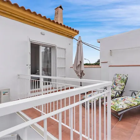 Charming 3 Bedroom House With 2 Terraces * Málaga